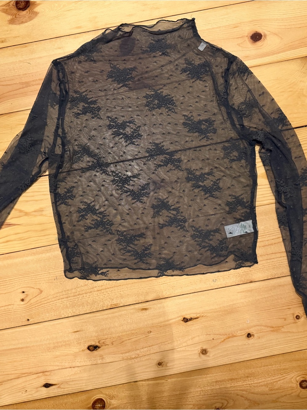 Aerie Sheer Lace Long-Sleeve Top - Black